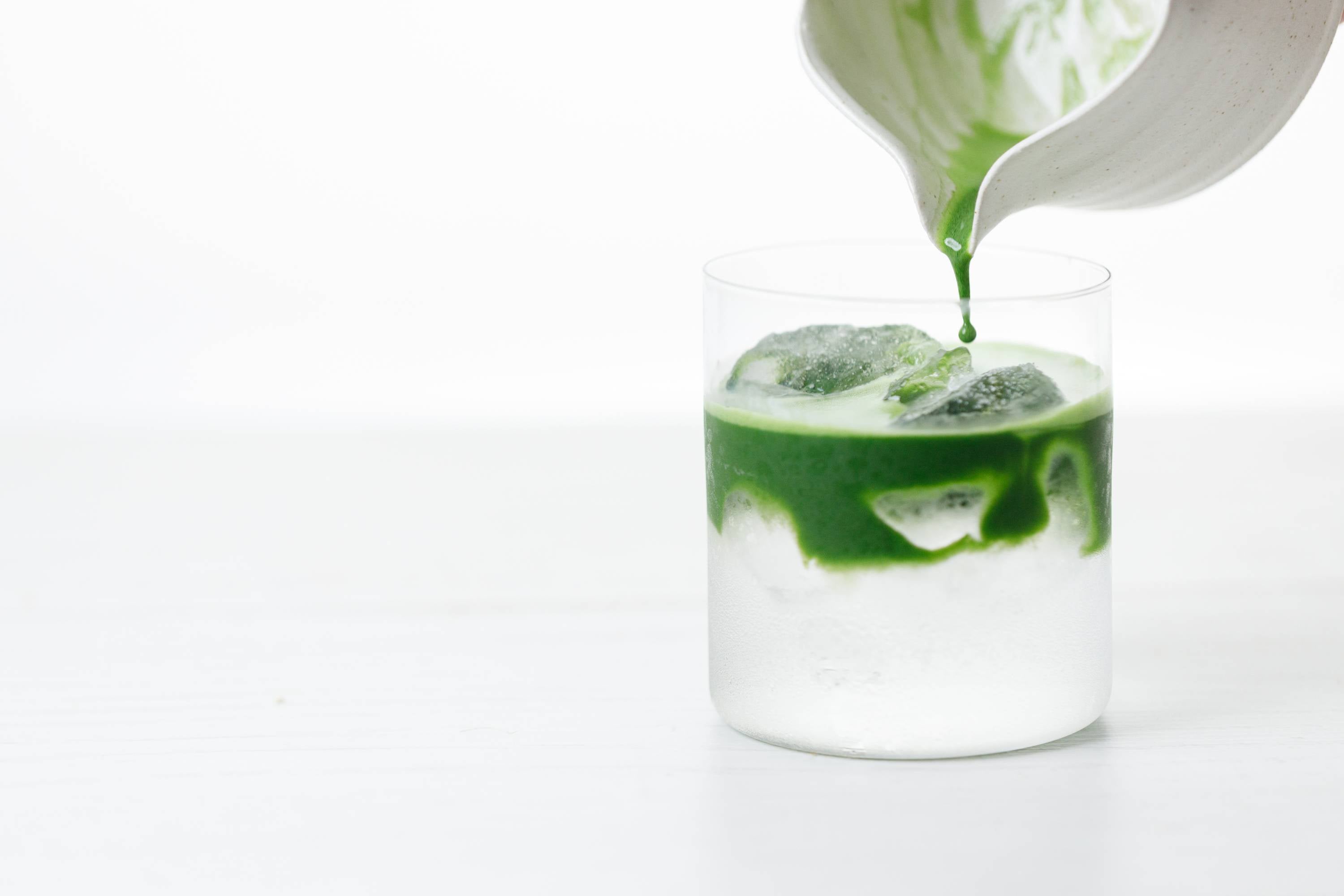 Coconut Matcha Cloud in Glas