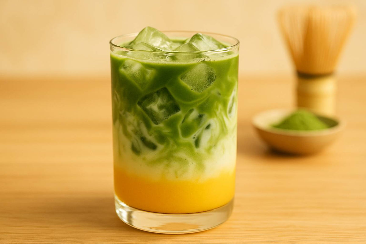 KI-generiertes Bild von Mango Matcha Latte
