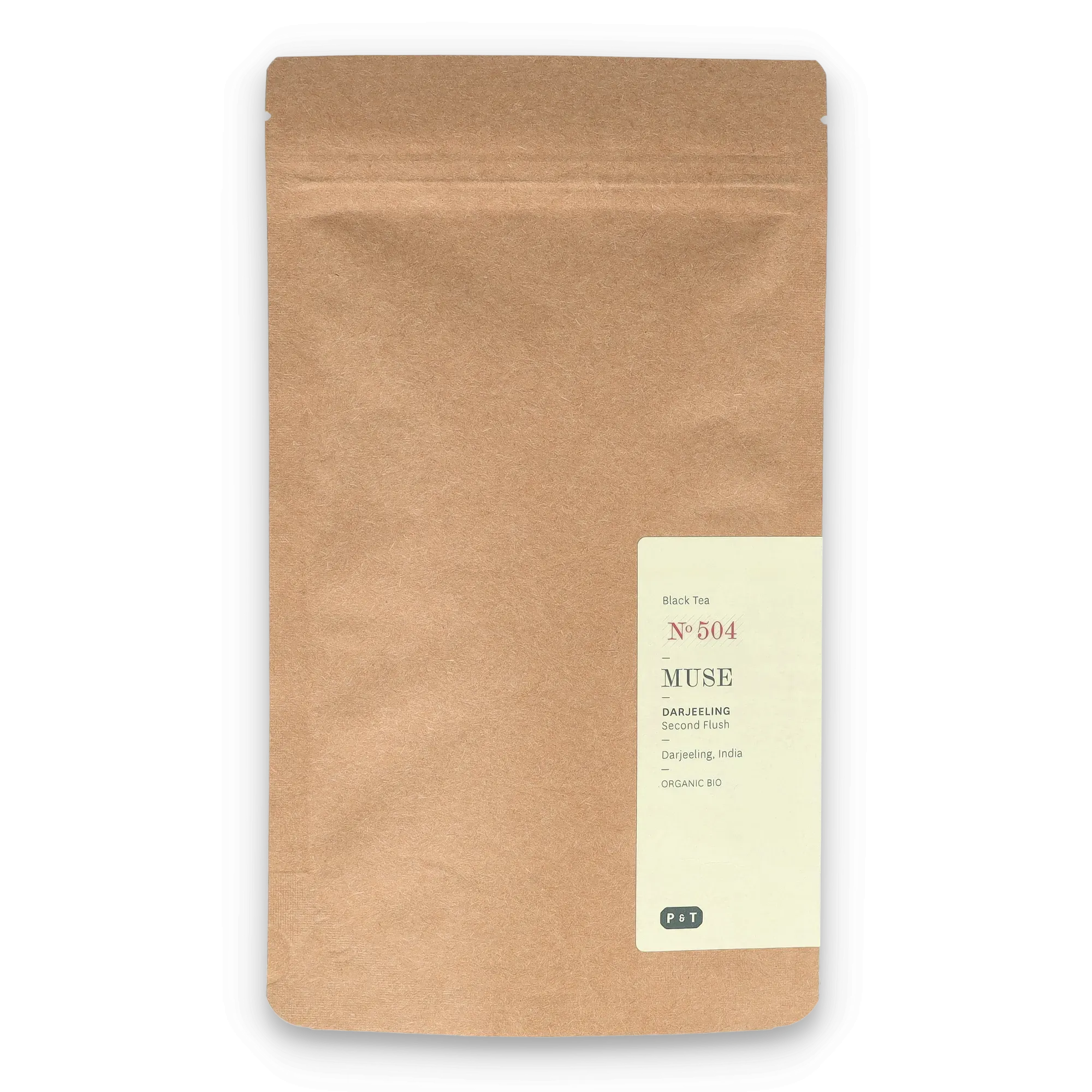 Braune Kraftpapierverpackung mit Etikett für Bio-Darjeeling Schwarztee Nr. 504 von P & T